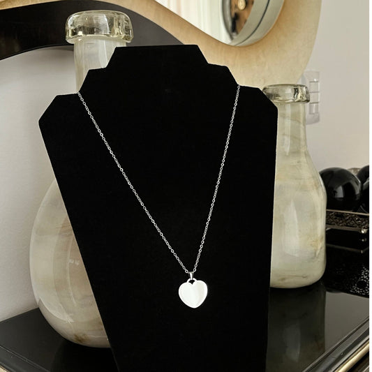 Collar Corazón Personalizable – Acero Inoxidable con Grabado Láser