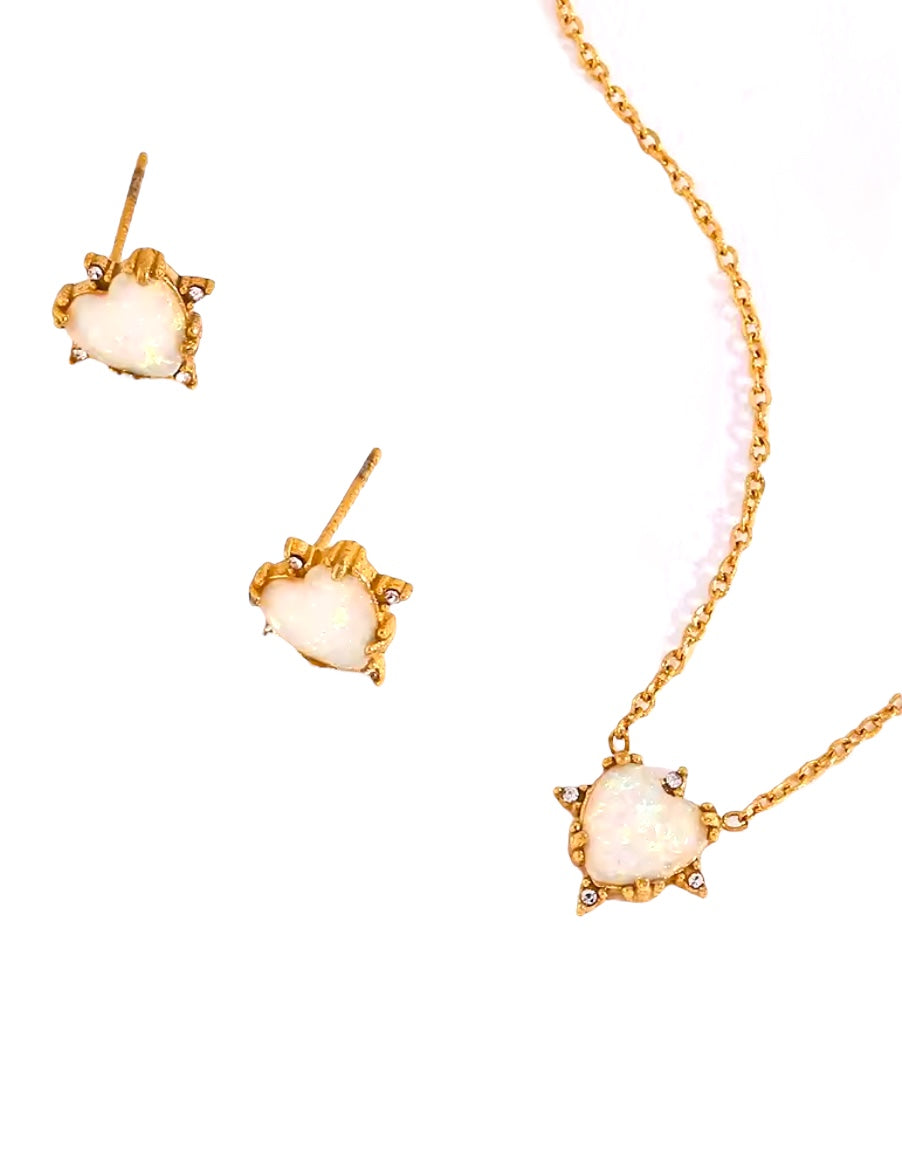 Set de collar y aretes con piedra tipo ópalo en forma de corazón de acero inoxidable dorado