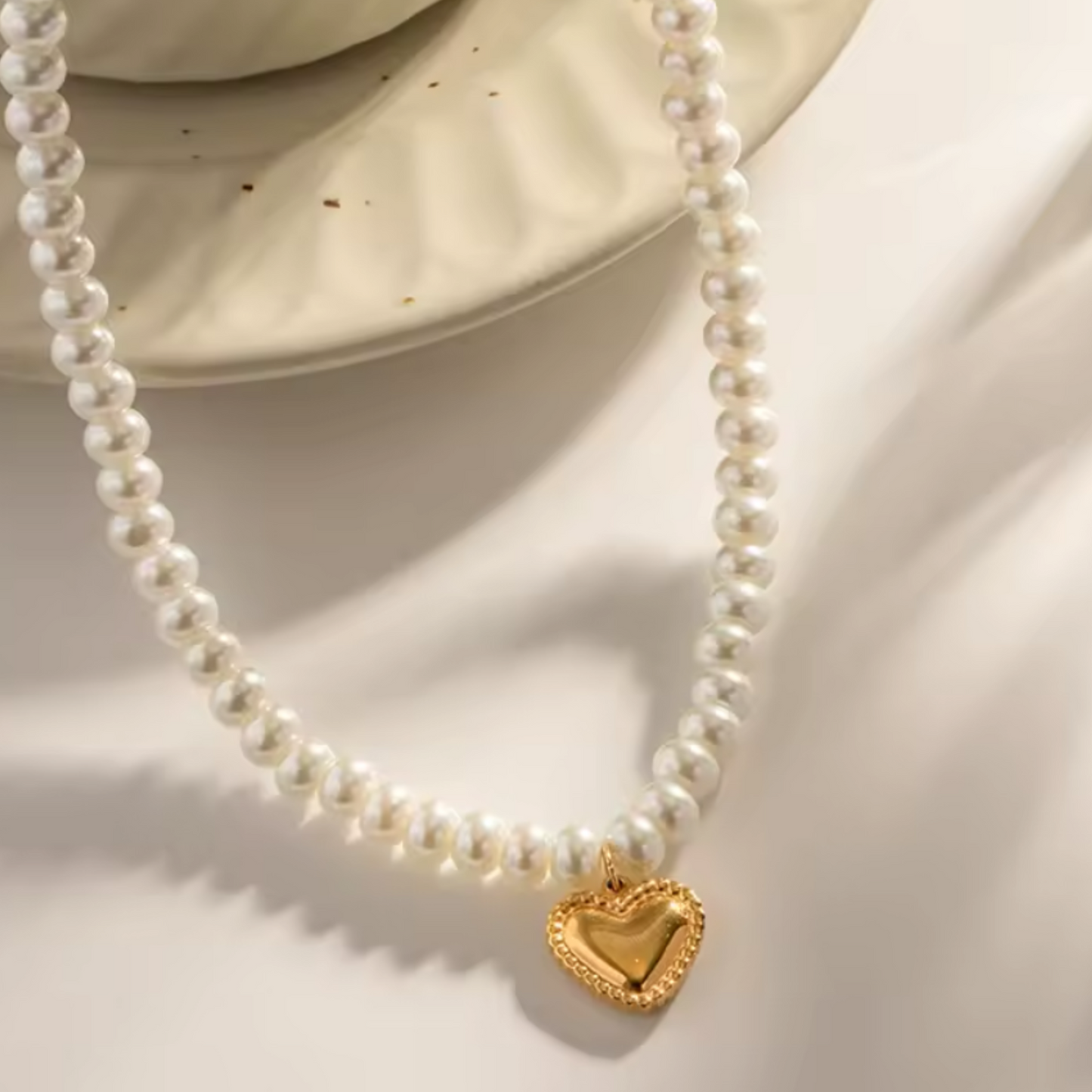 Collar Corazón de Perlas – Acero inoxidable